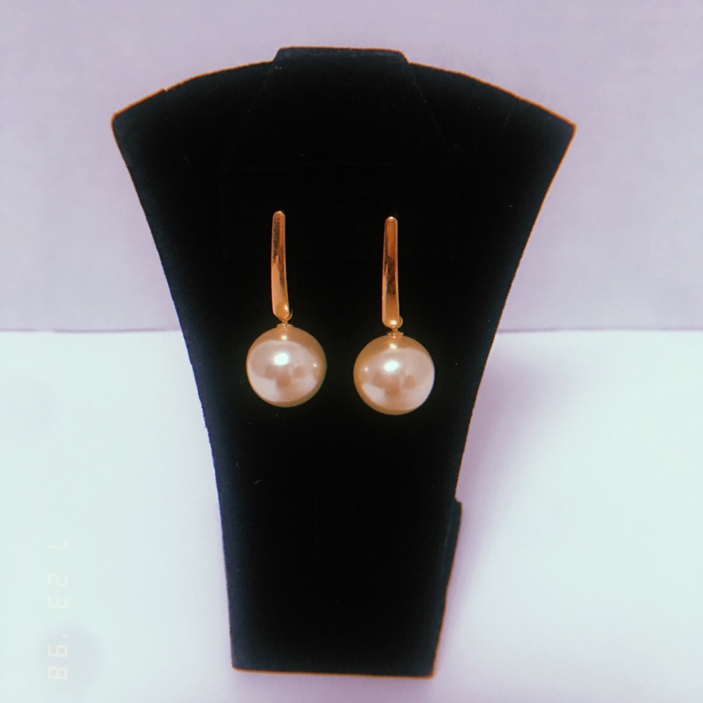 Pearl Earrings ✨